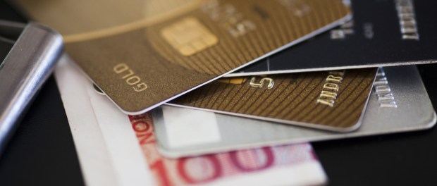 credit-cards-1411613-1279x852