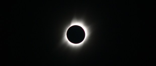 total-solar-eclipse-1452316-1280x960